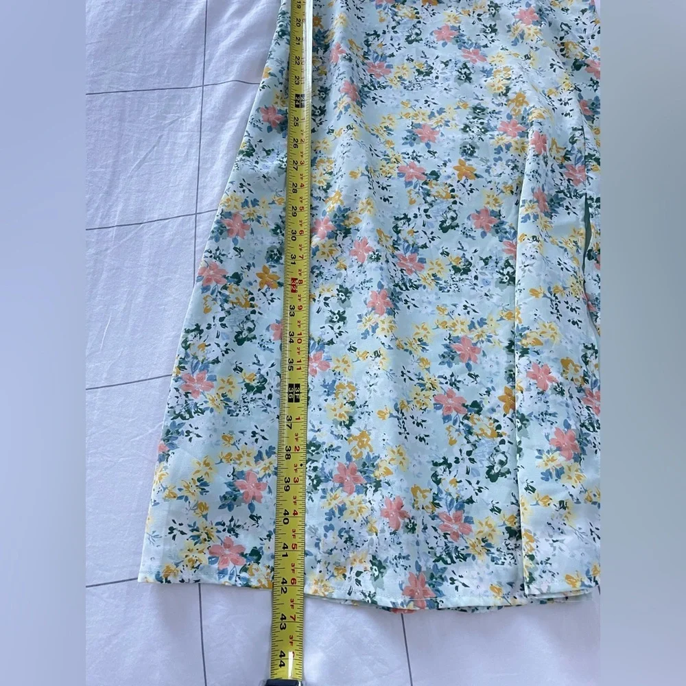 ASTR The Label Cinched Bust Floral Print Dress - Picture 9 of 11